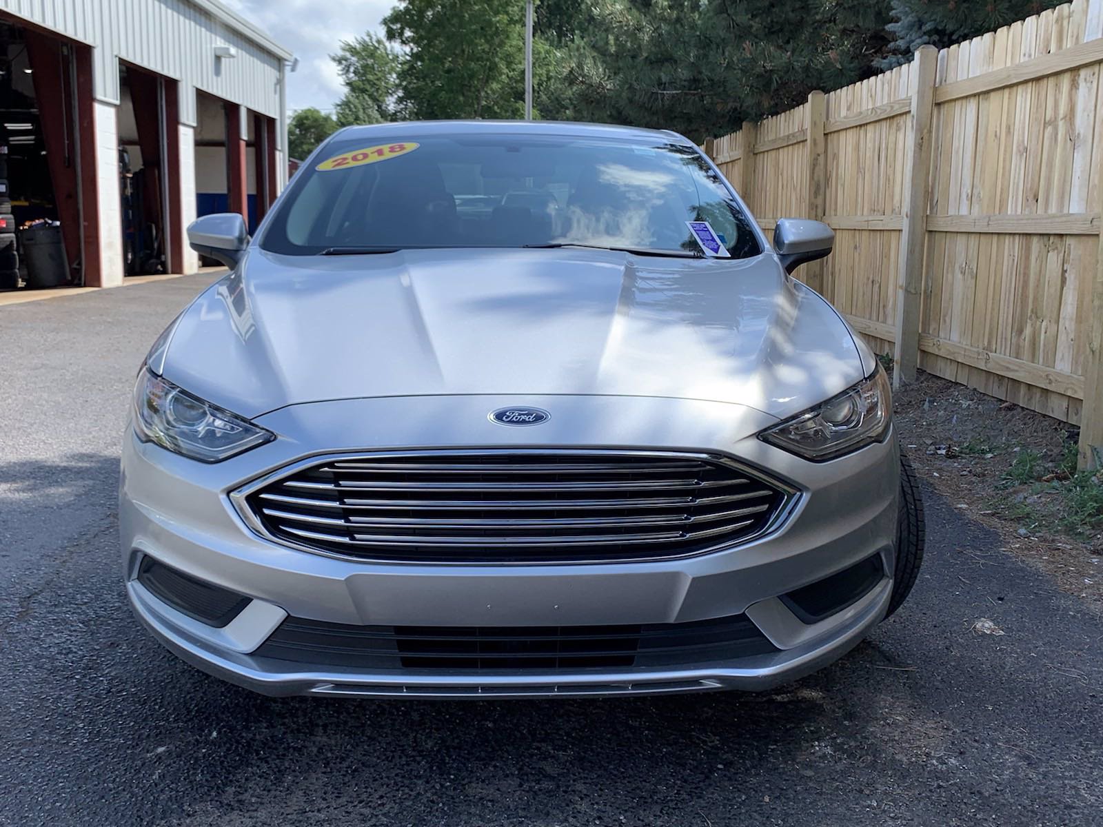 Pre-Owned 2018 Ford Fusion SE FWD 4dr Car